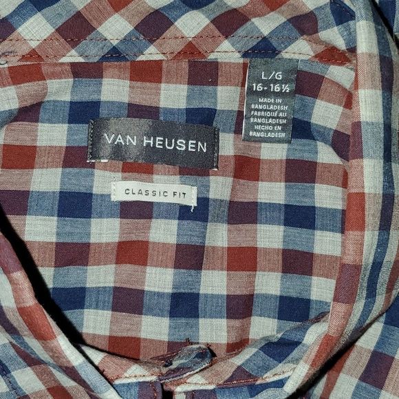 Van Heusen long sleeve button down - Picture 3 of 3